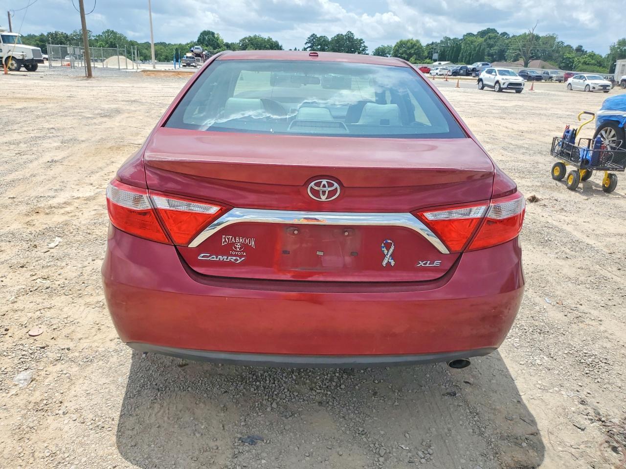 2015 TOYOTA CAMRY