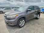 2015 TOYOTA HIGHLANDER