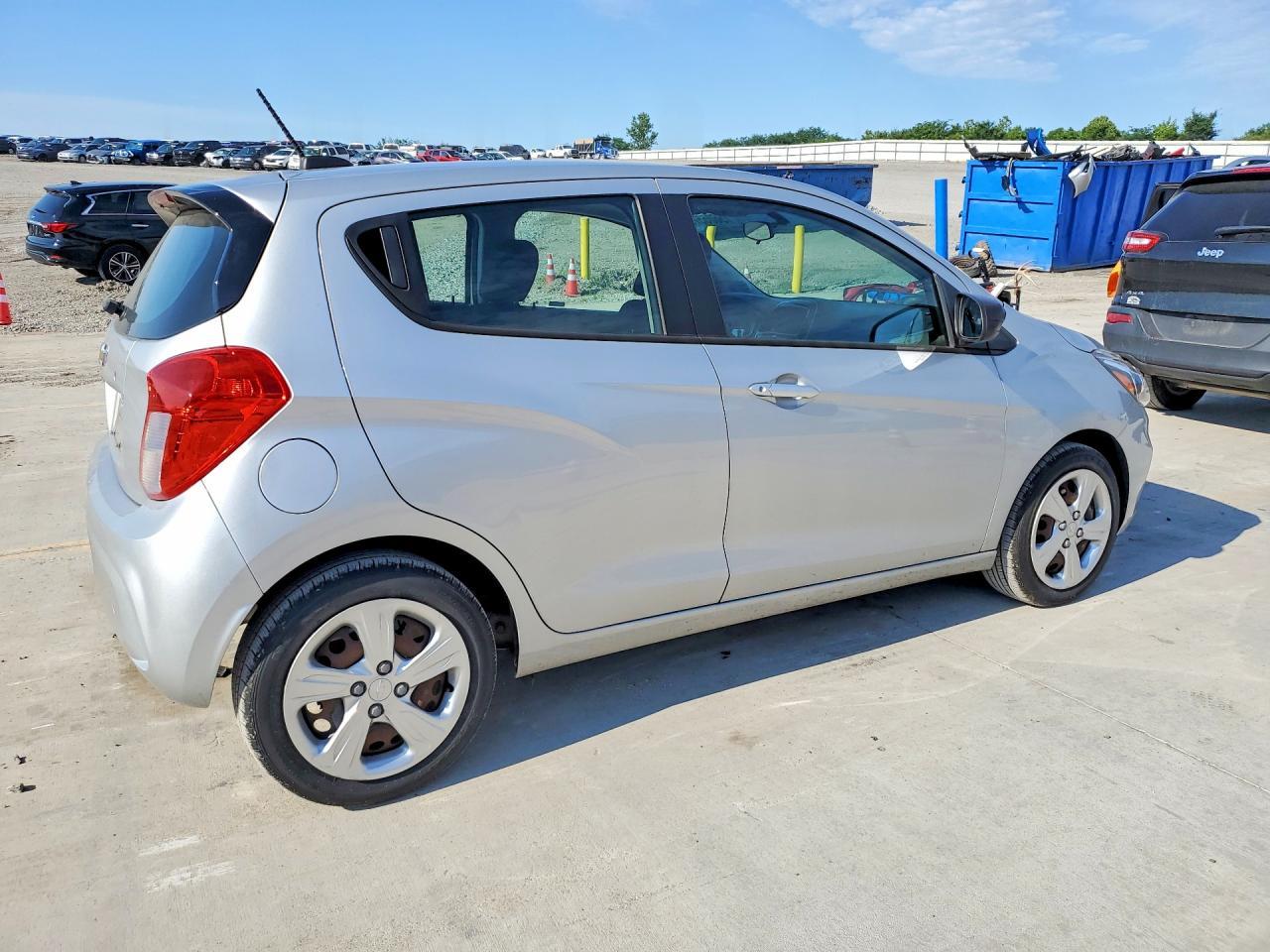 2021 CHEVROLET Spark