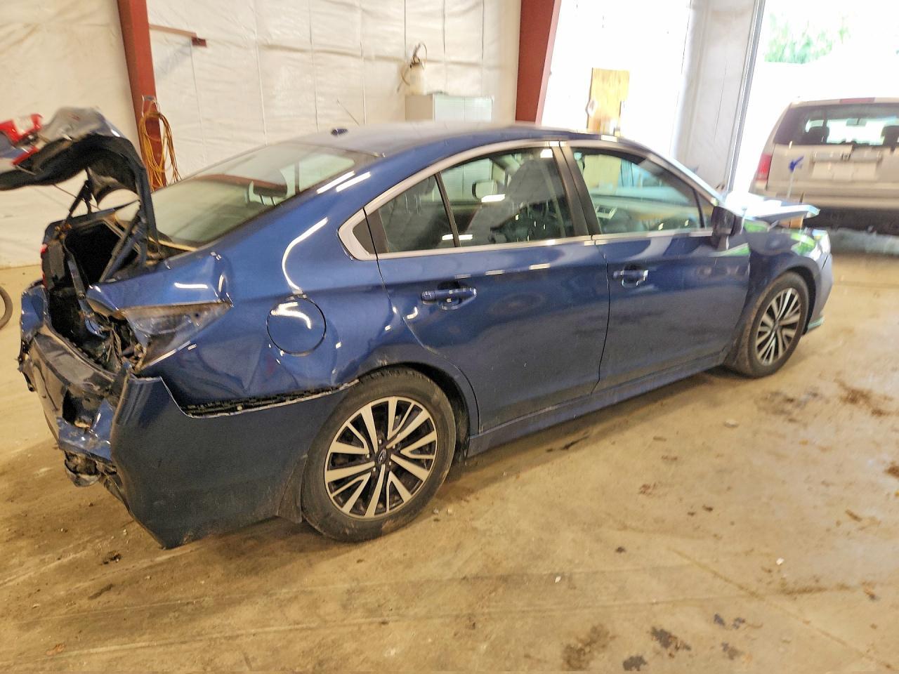 2019 SUBARU Legacy
