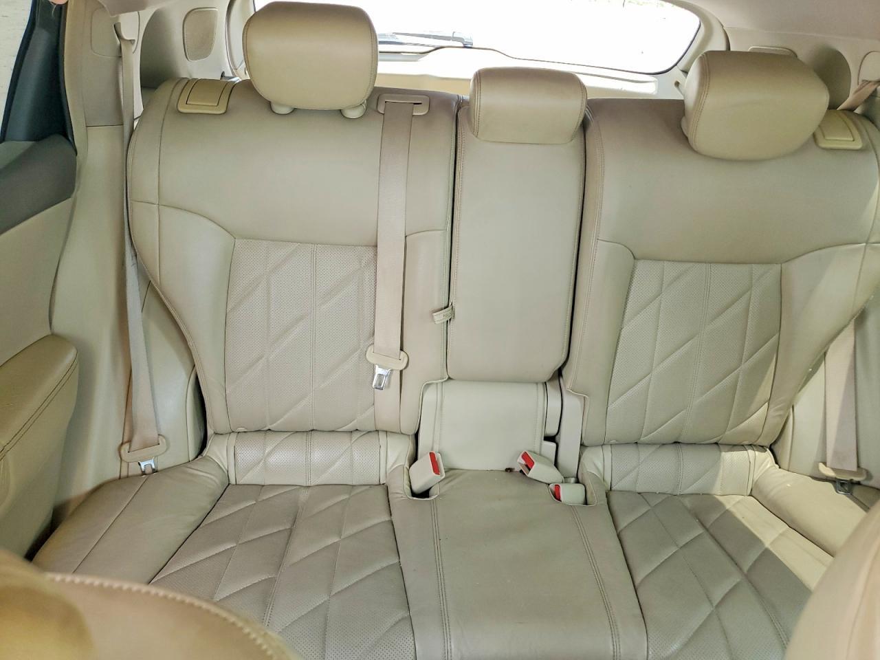 2010 INFINITI FX35