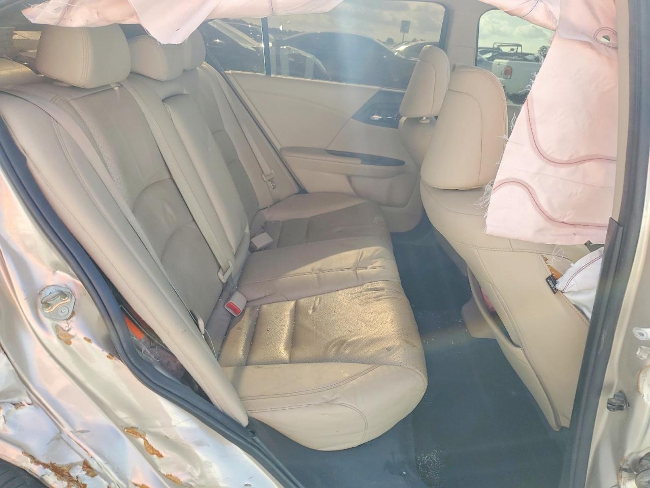 2015 HONDA ACCORD