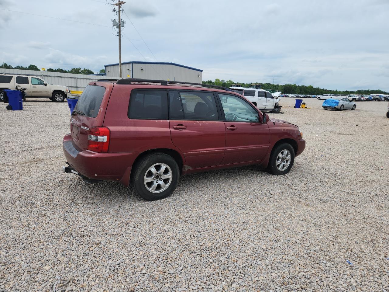 2004 TOYOTA HIGHLANDER