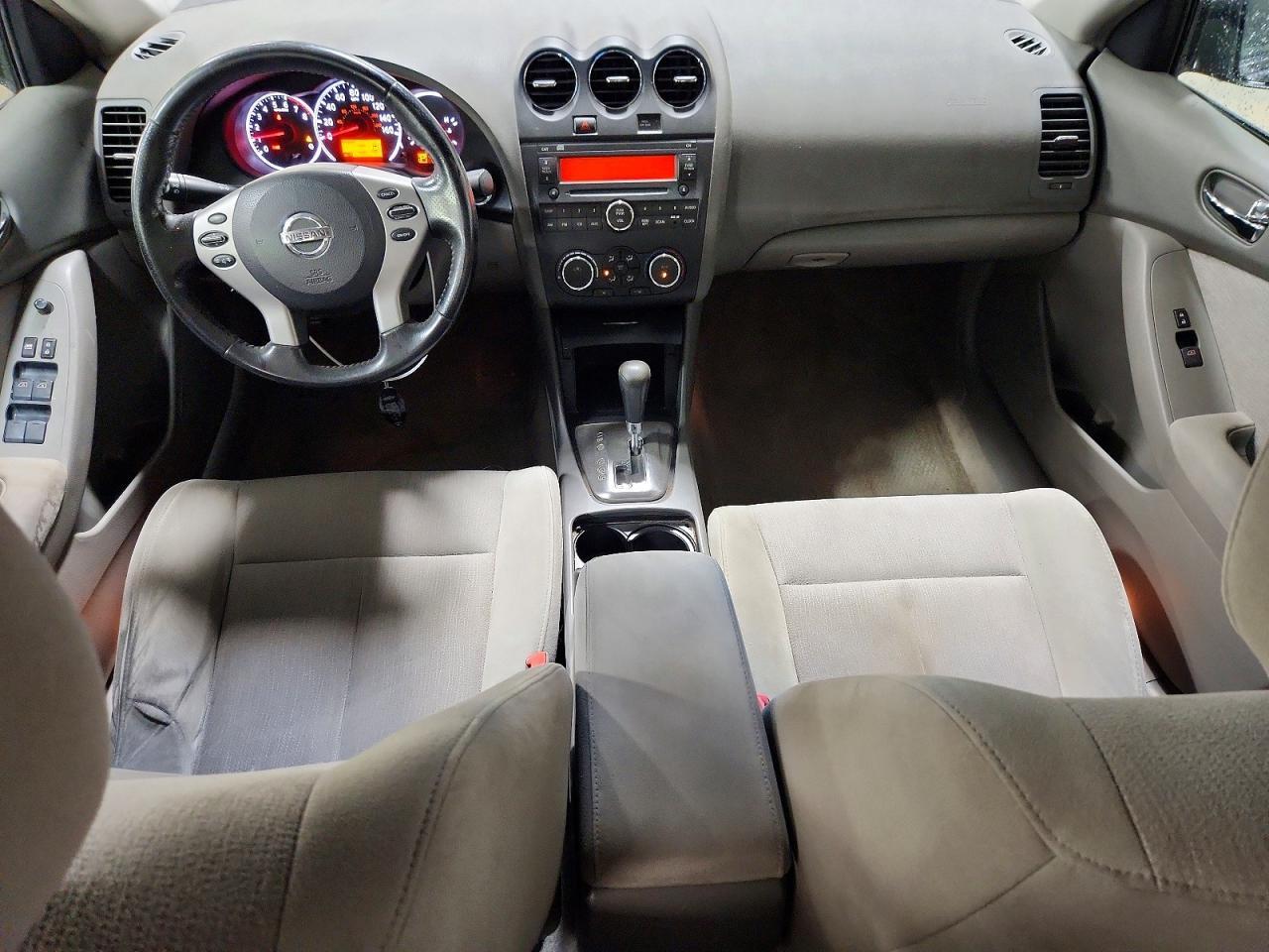 2010 NISSAN ALTIMA