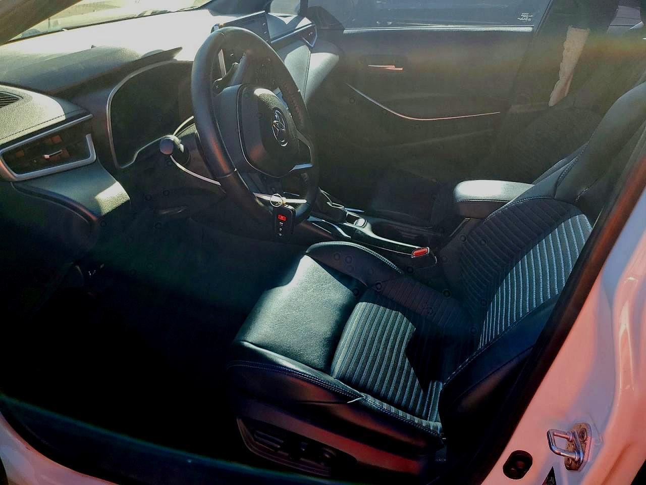 2020 TOYOTA COROLLA