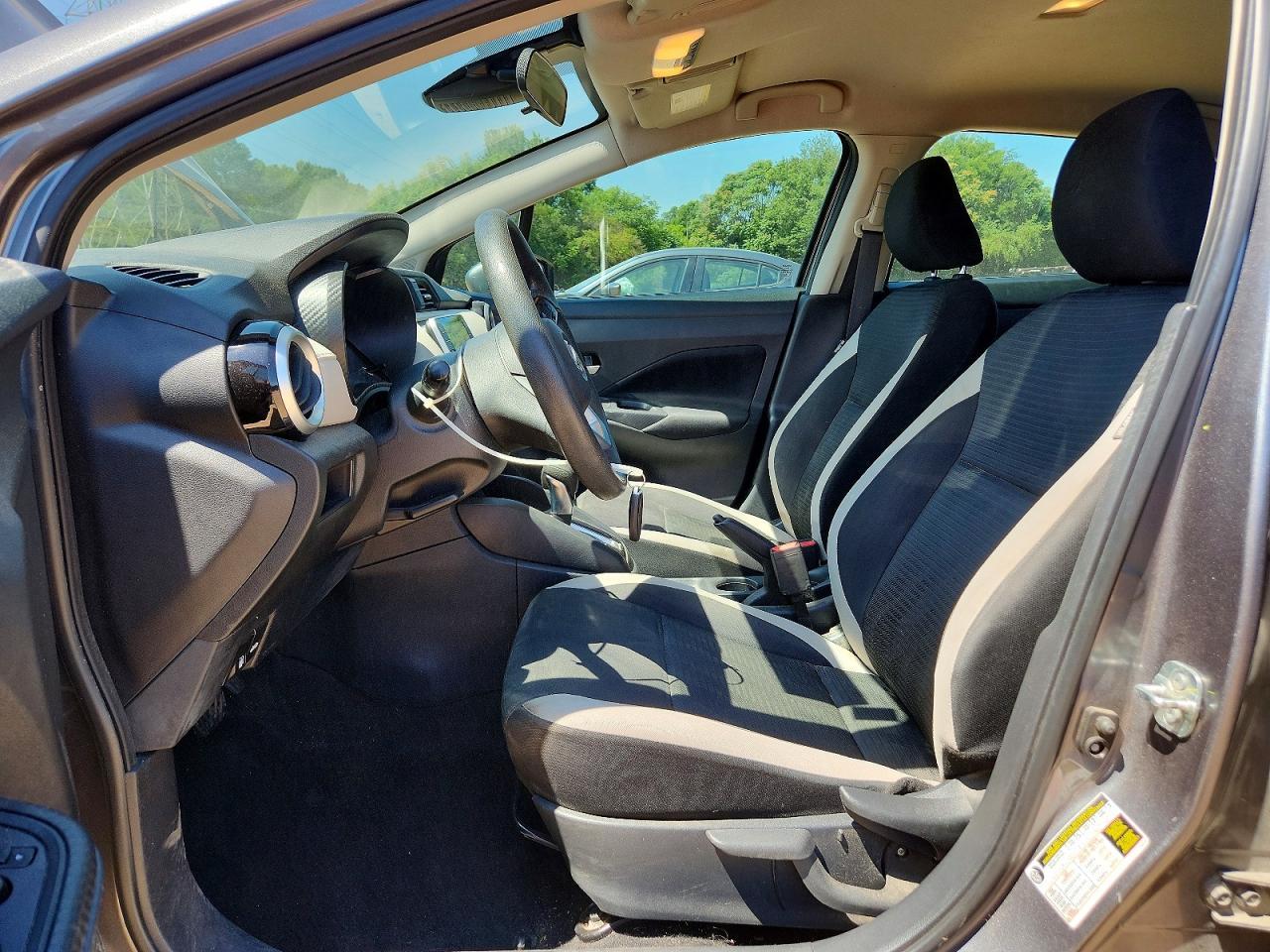 2021 NISSAN VERSA
