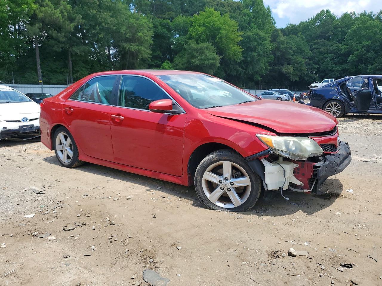 2014 TOYOTA CAMRY