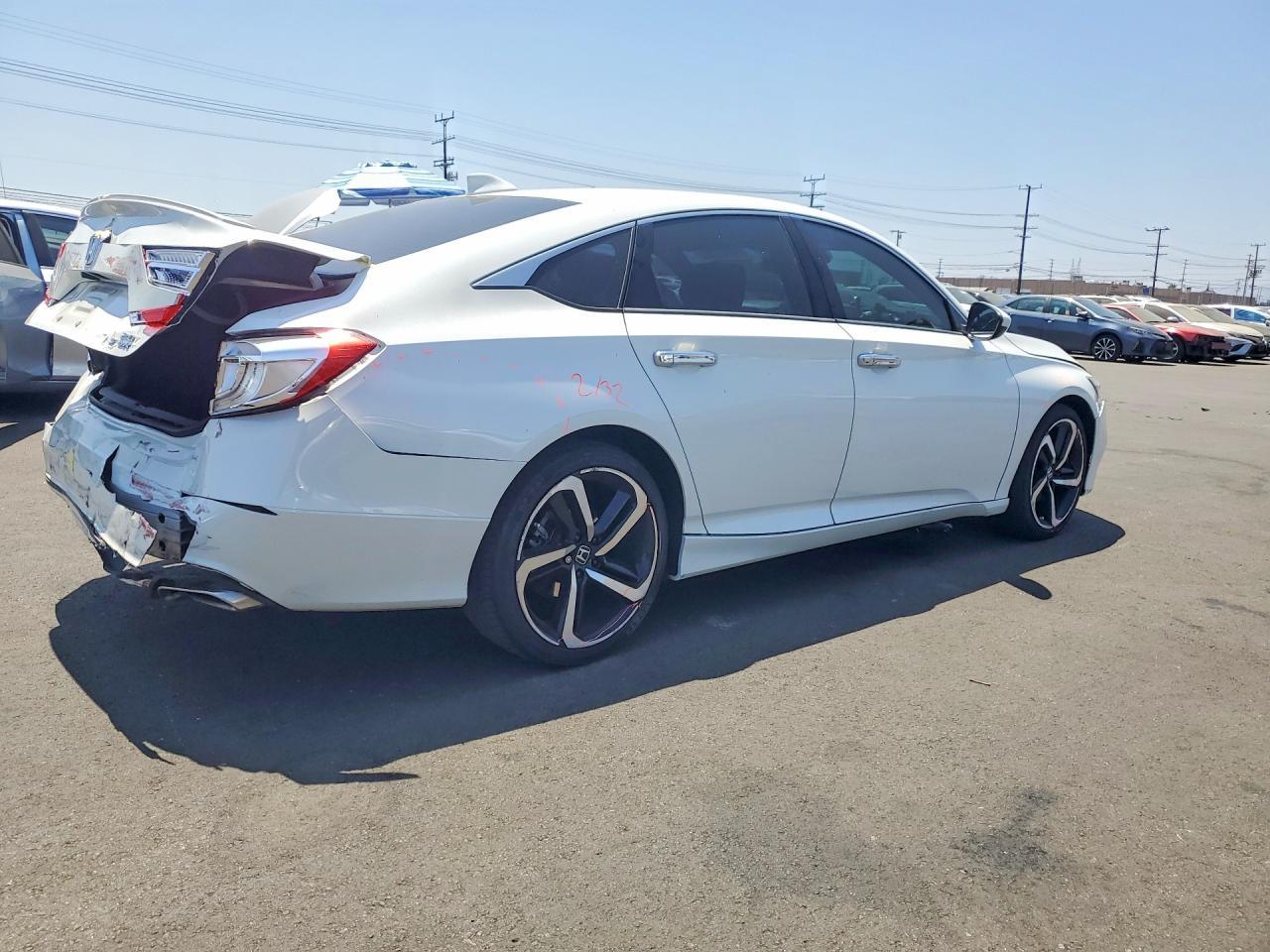 2019 HONDA ACCORD
