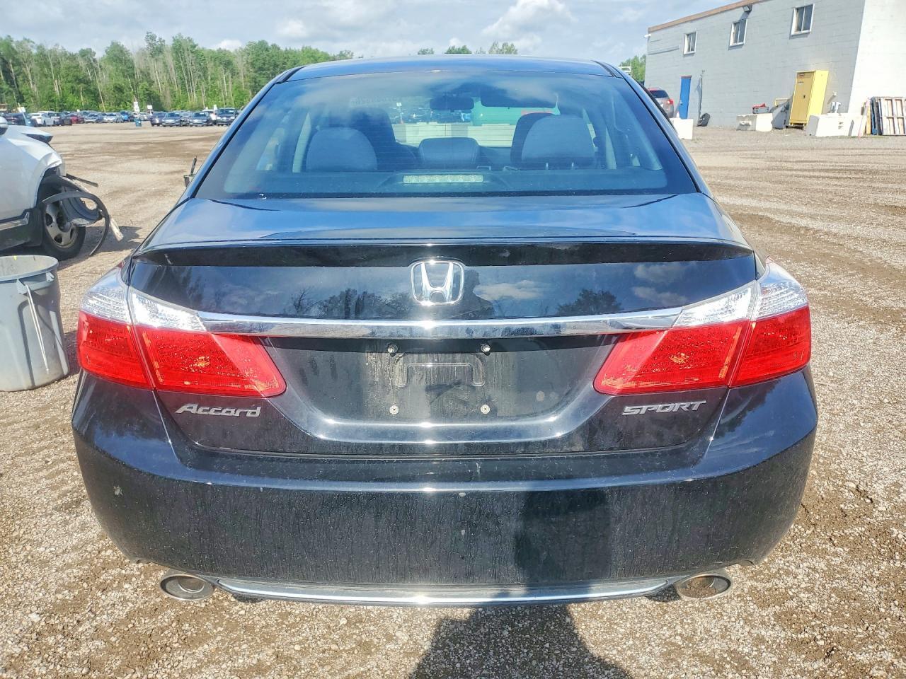2015 HONDA ACCORD