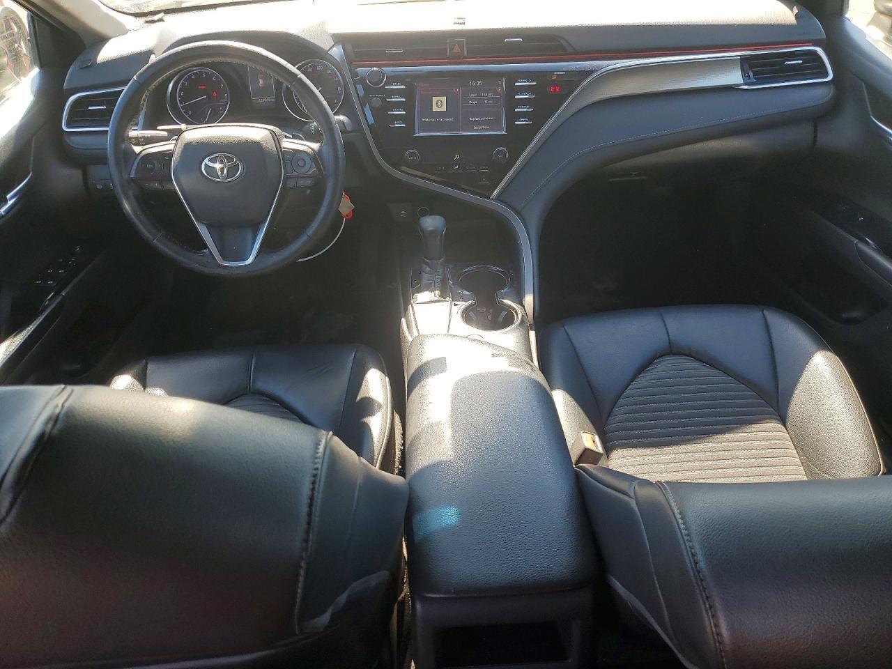 2018 TOYOTA CAMRY