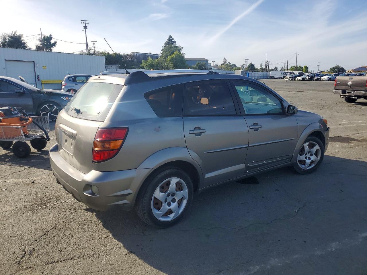 2005 PONTIAC VIBE