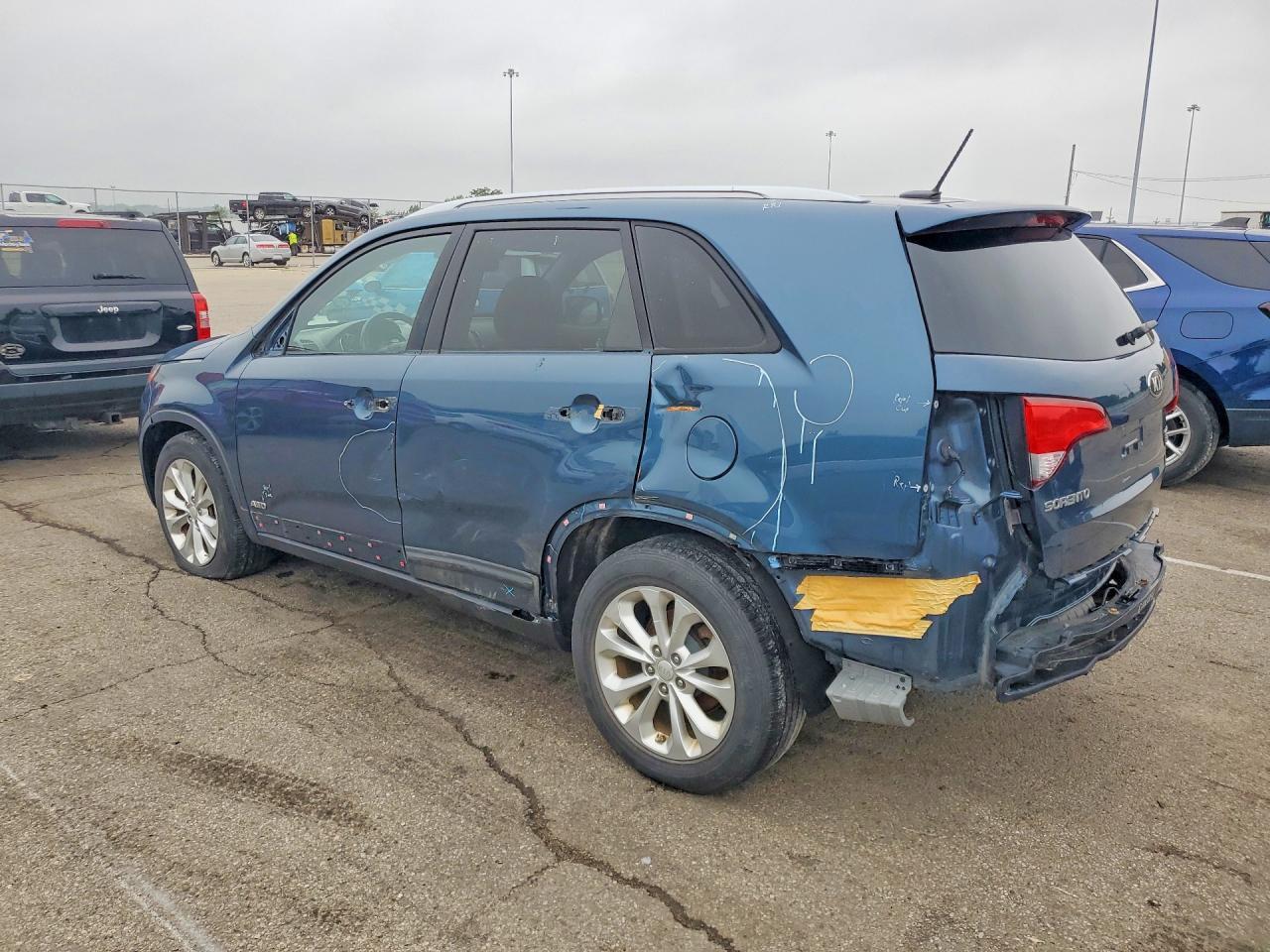 2014 KIA SORENTO