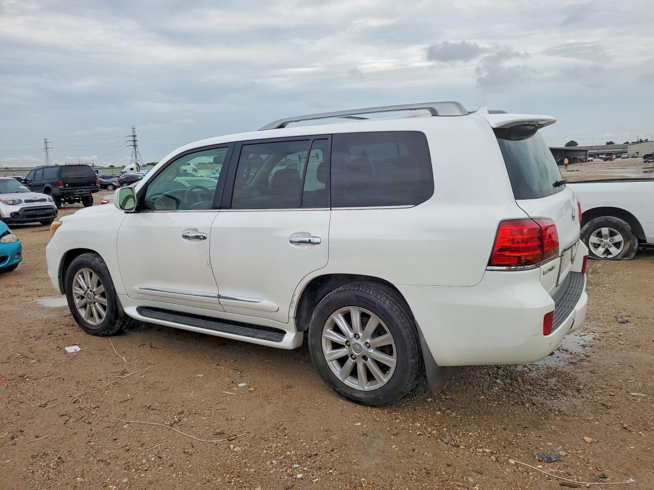 2009 LEXUS LX 570