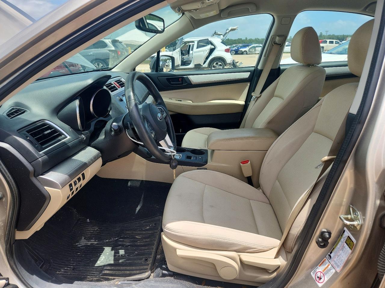 2016 SUBARU Legacy