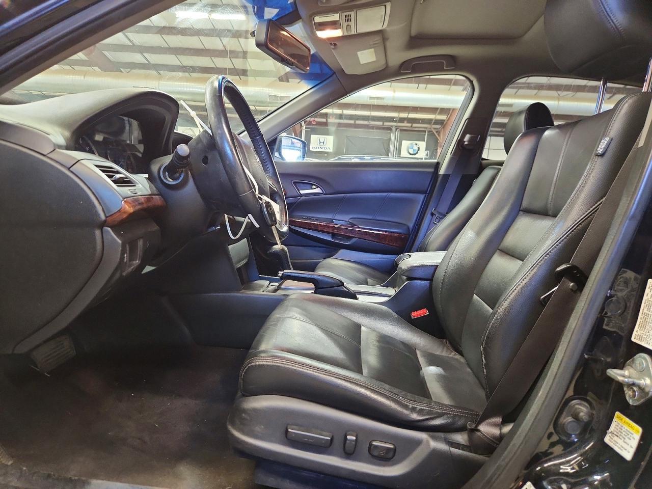 2012 HONDA Crosstour
