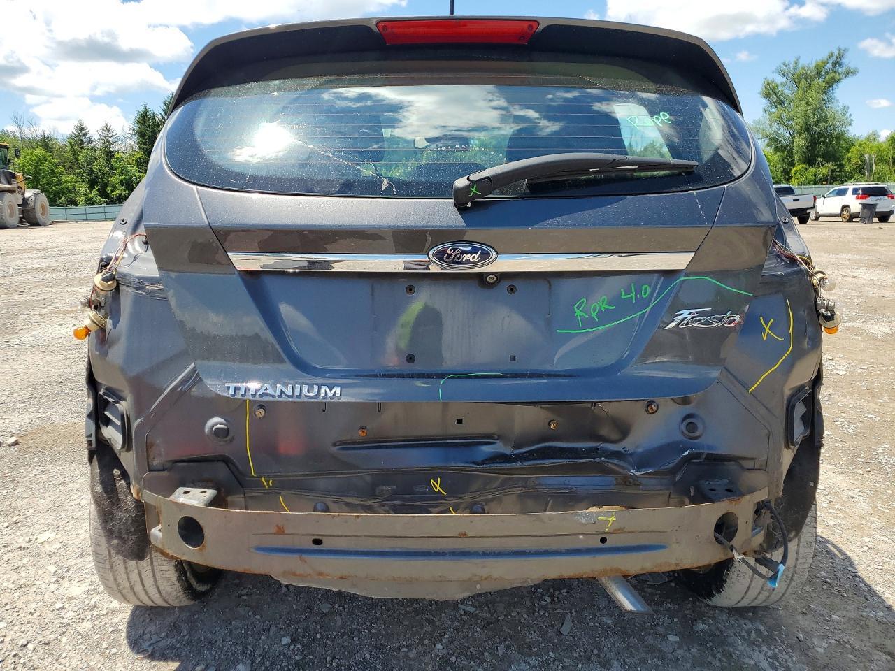 2016 FORD Fiesta