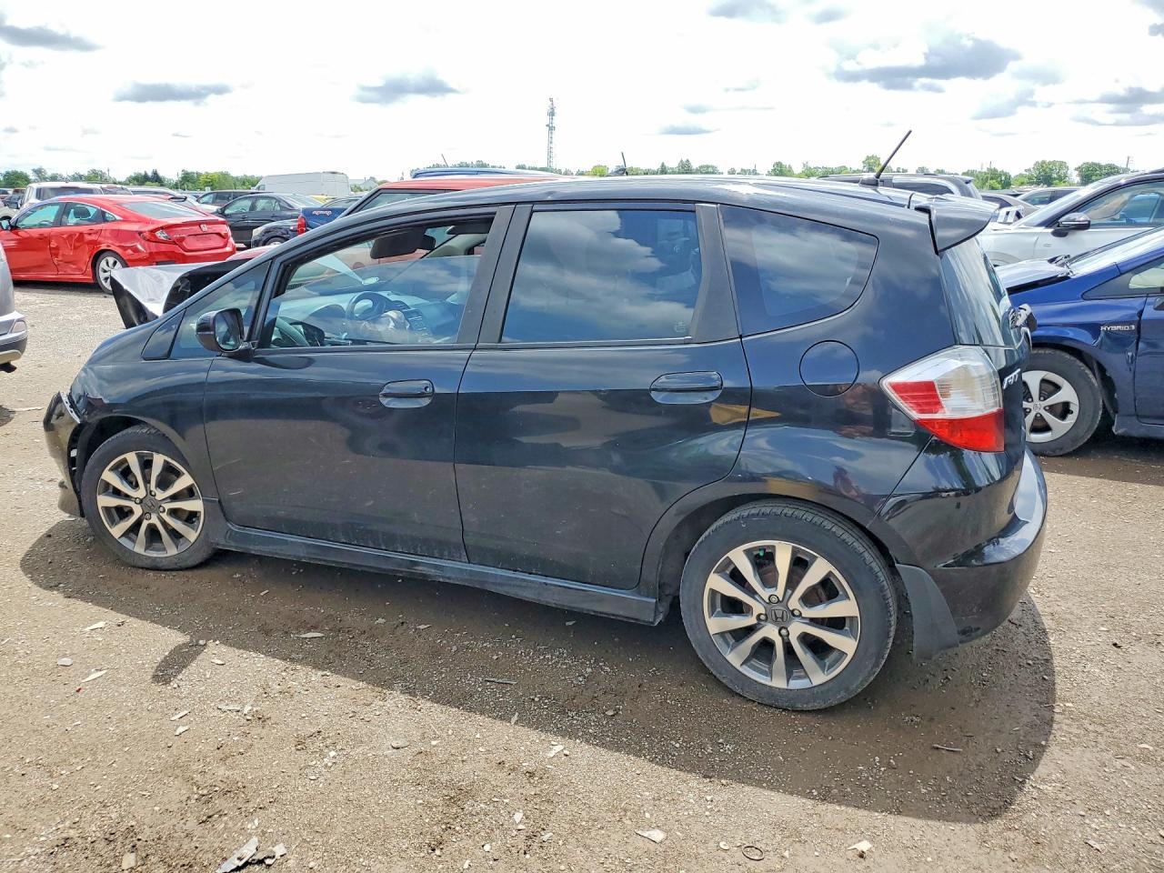 2014 HONDA FIT