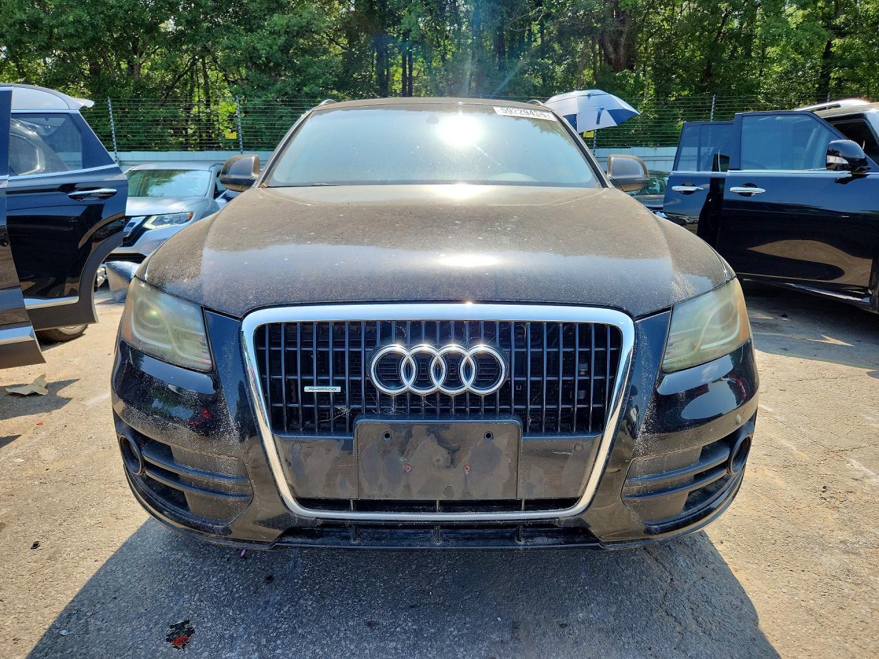 2010 AUDI Q5