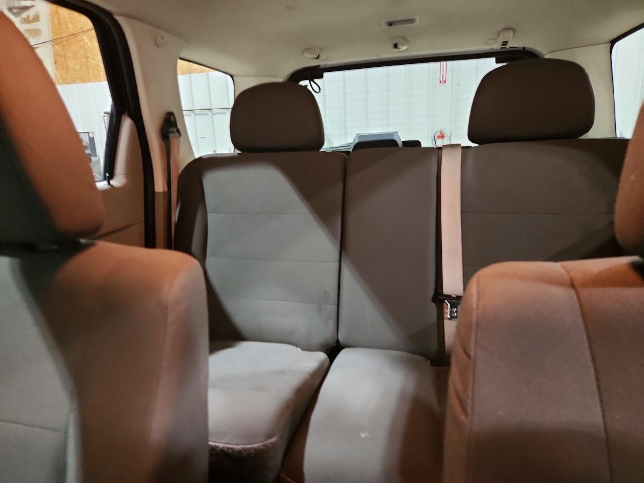 2010 FORD ESCAPE