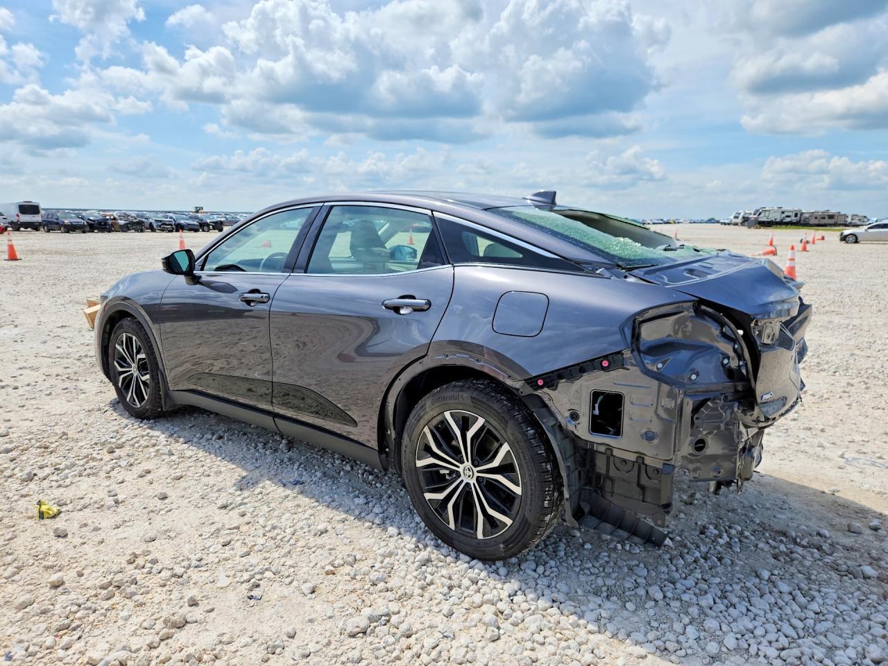 2023 TOYOTA Crown