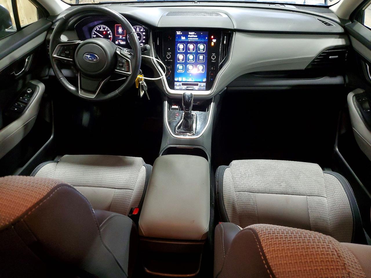 2021 SUBARU Outback