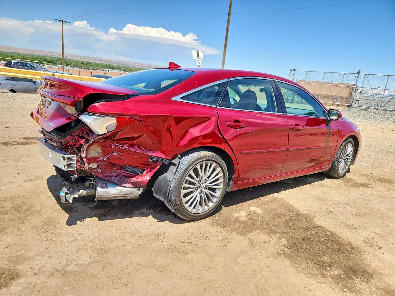 2019 TOYOTA Avalon