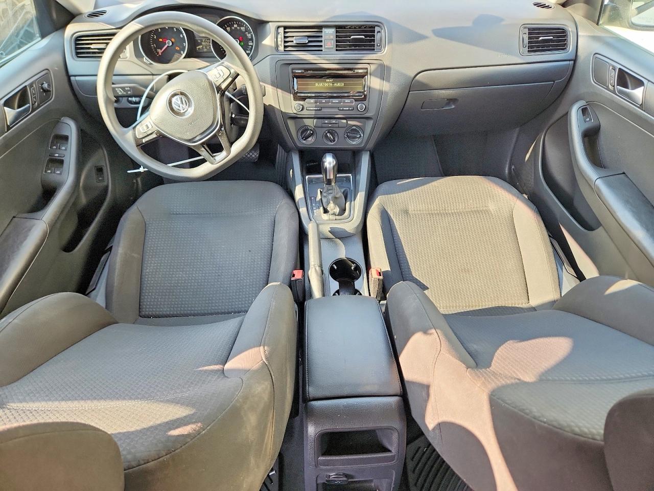2015 VOLKSWAGEN JETTA