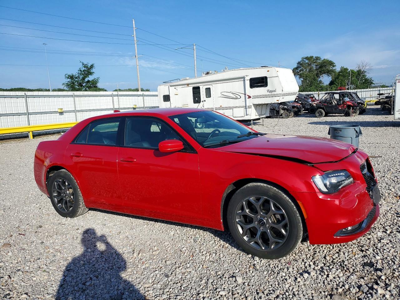 2017 CHRYSLER 300