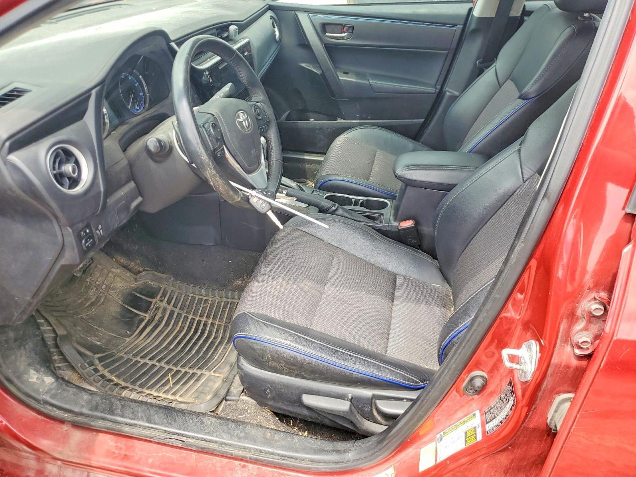 2017 TOYOTA COROLLA