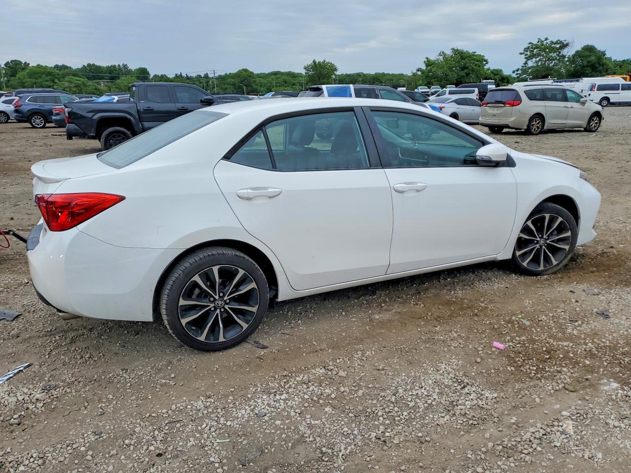 2019 TOYOTA COROLLA