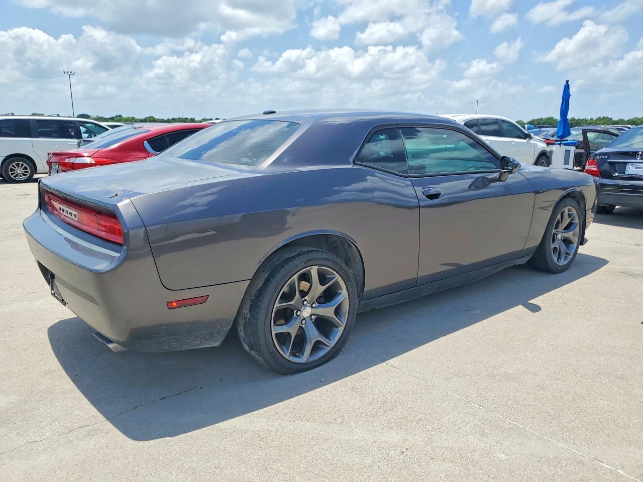 2014 DODGE Challenger