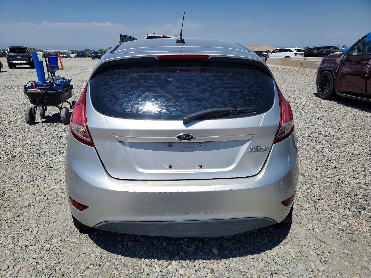 2014 FORD Fiesta