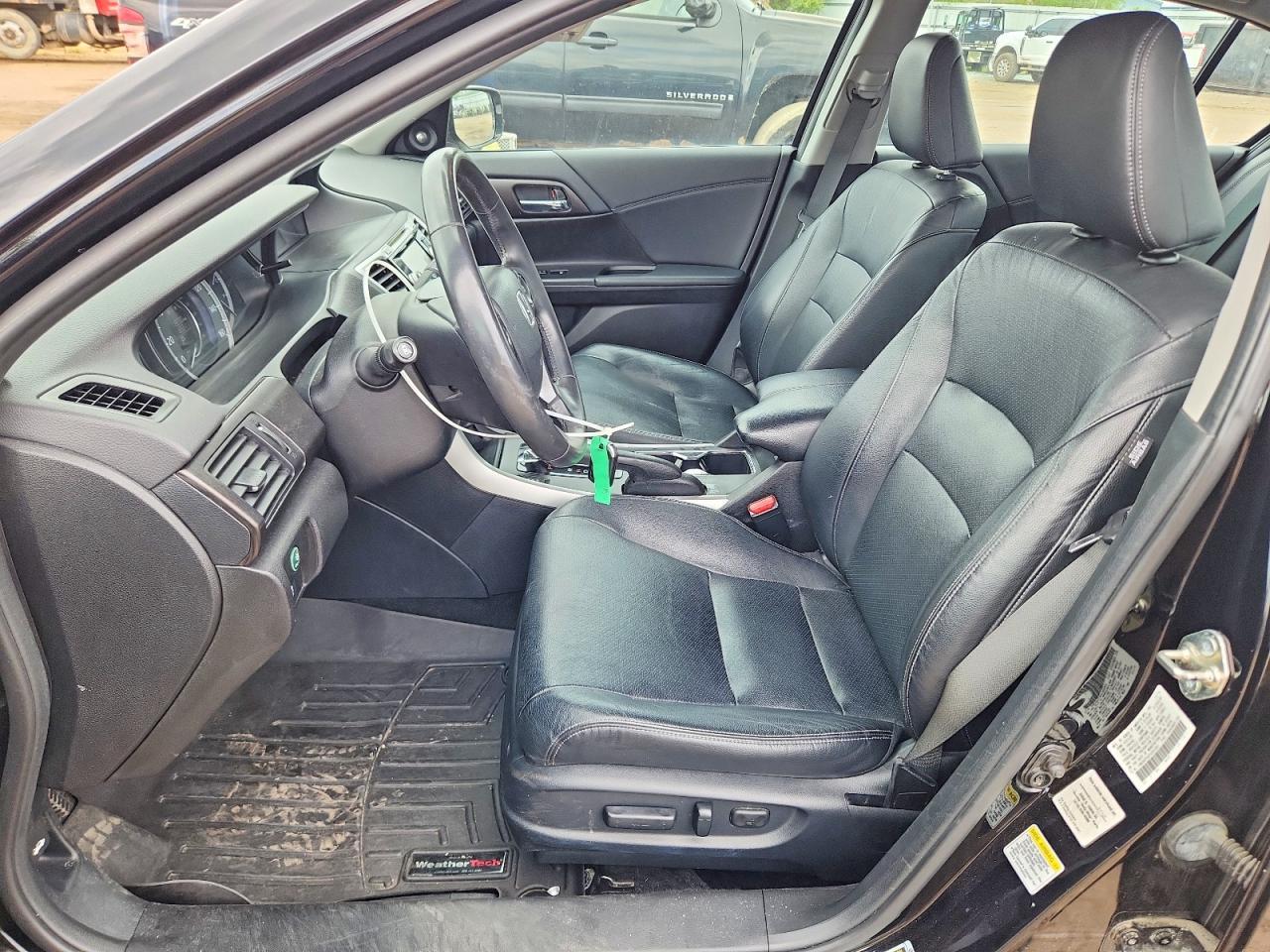 2015 HONDA ACCORD