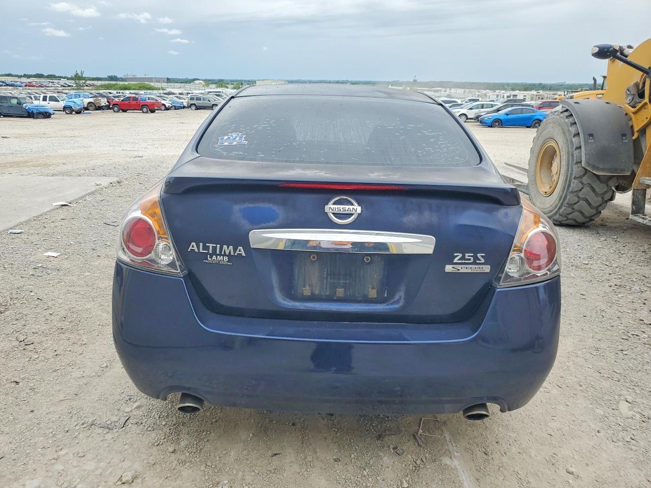 2011 NISSAN ALTIMA