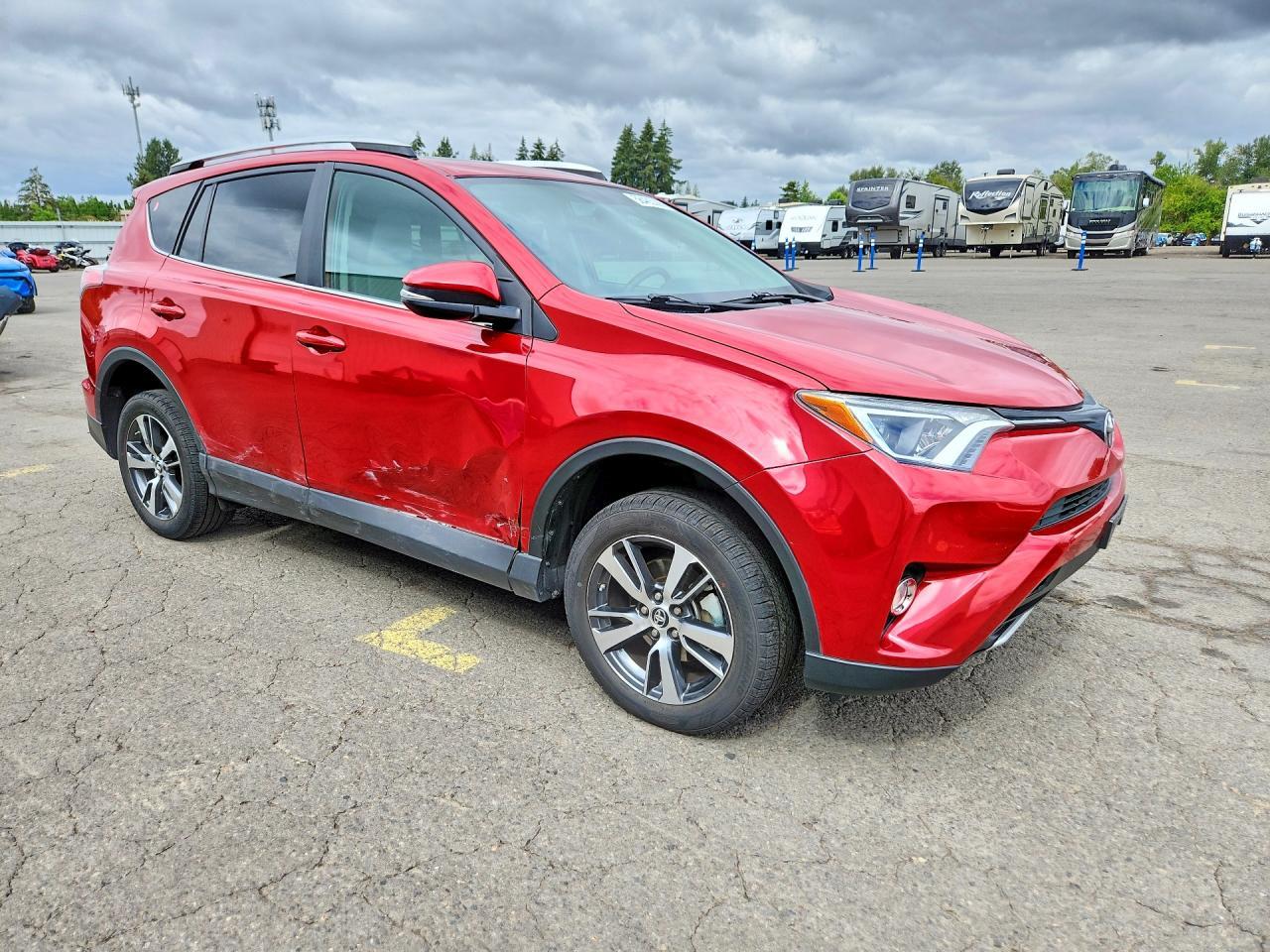 2016 TOYOTA RAV4