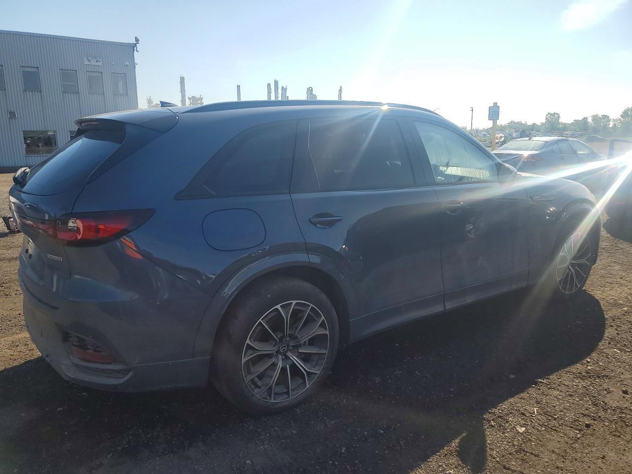 2025 MAZDA Cx-70