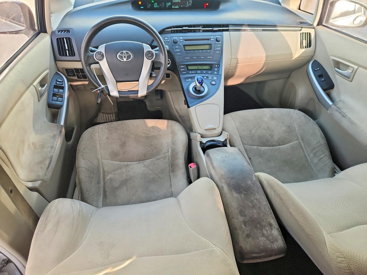 2010 TOYOTA PRIUS