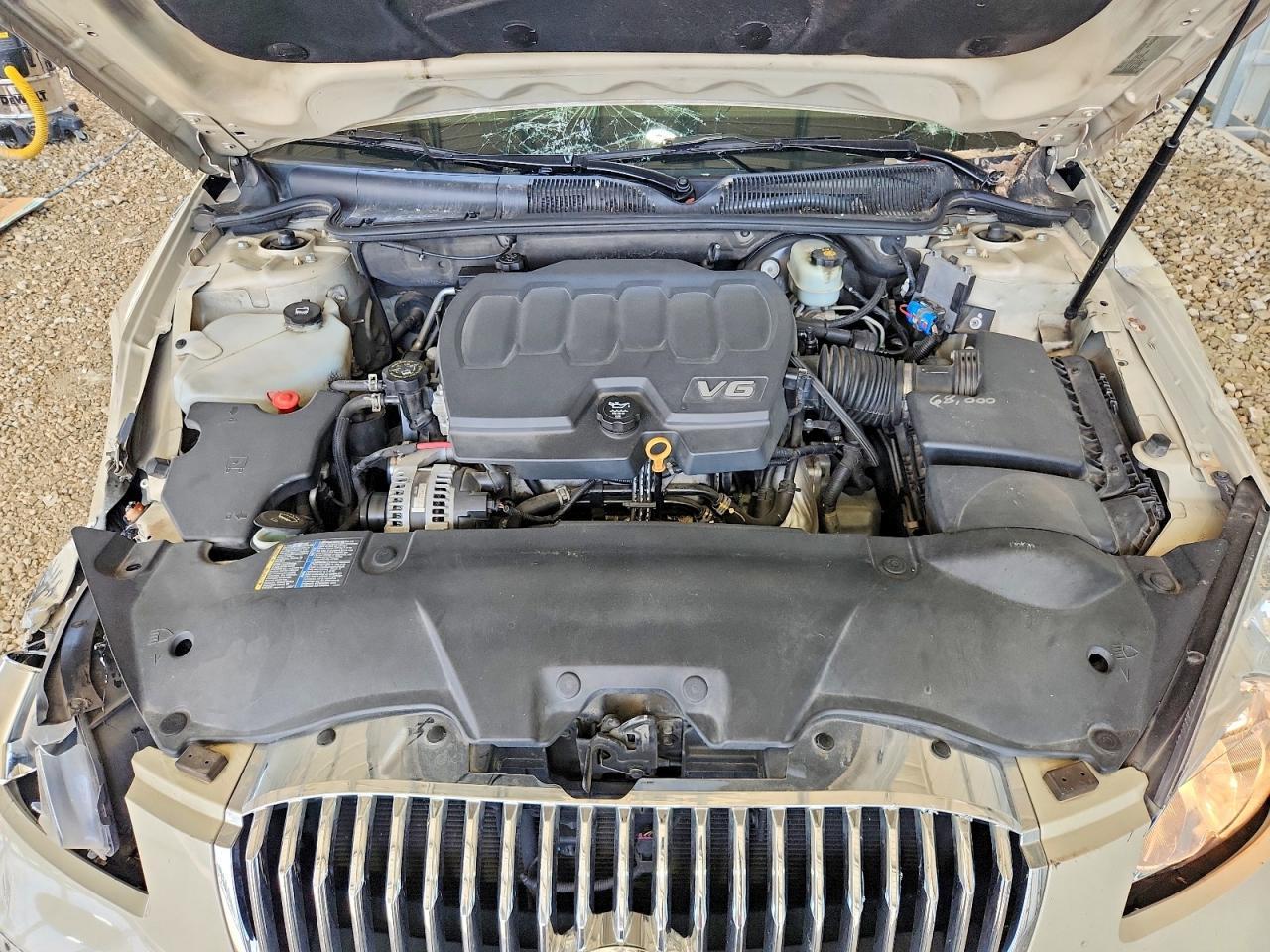 2010 BUICK Lucerne