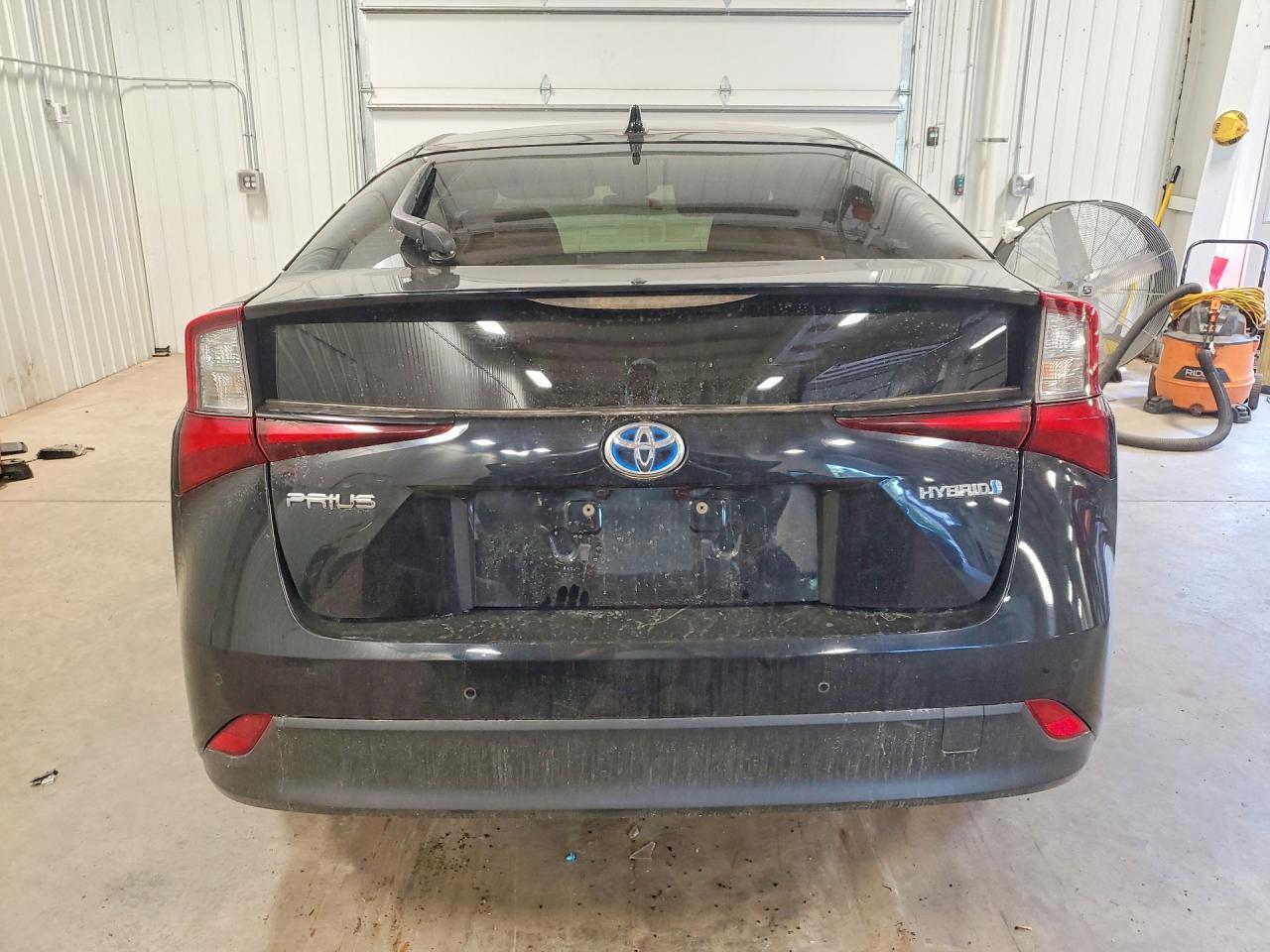 2020 TOYOTA PRIUS
