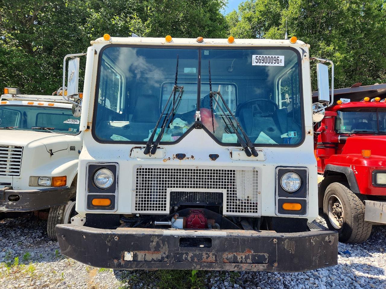 2007 MACK Mr600