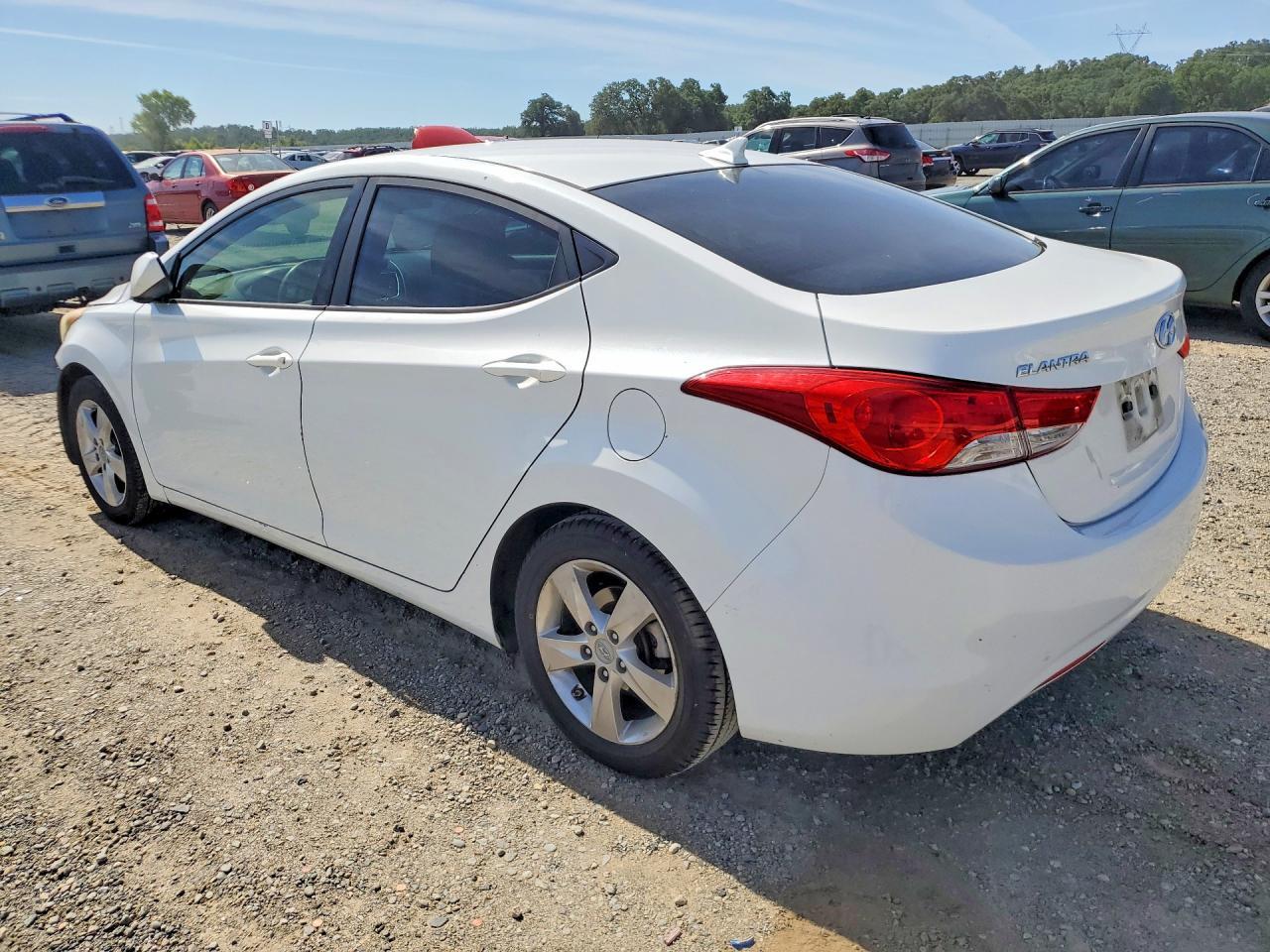 2011 HYUNDAI ELANTRA