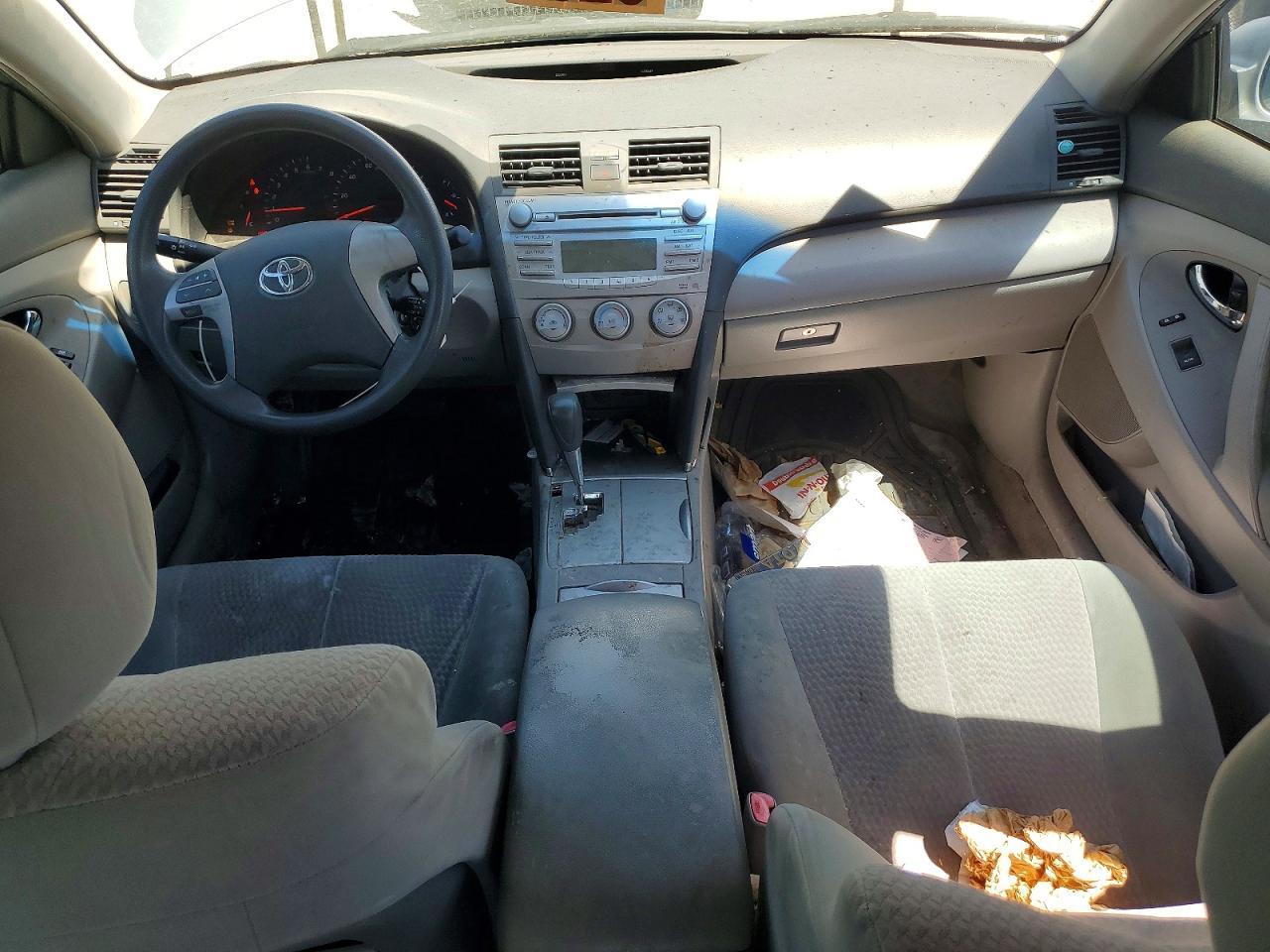 2010 TOYOTA CAMRY
