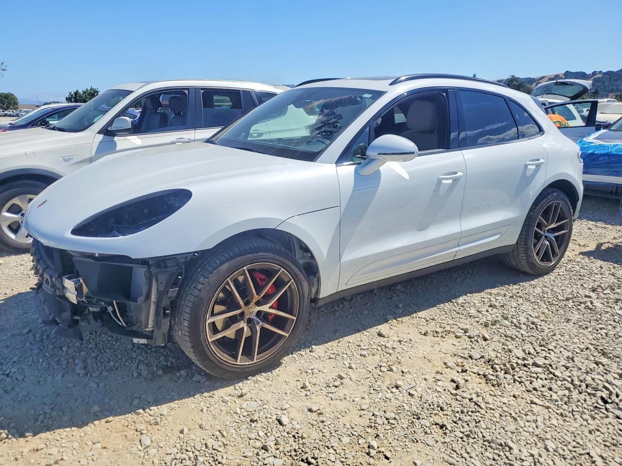 2022 PORSCHE Macan