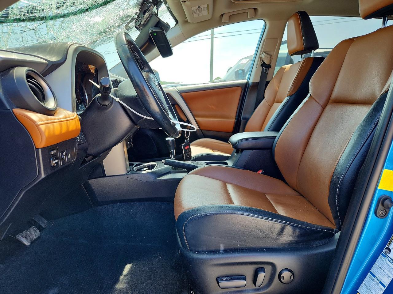 2016 TOYOTA RAV4