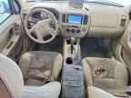 2005 FORD ESCAPE