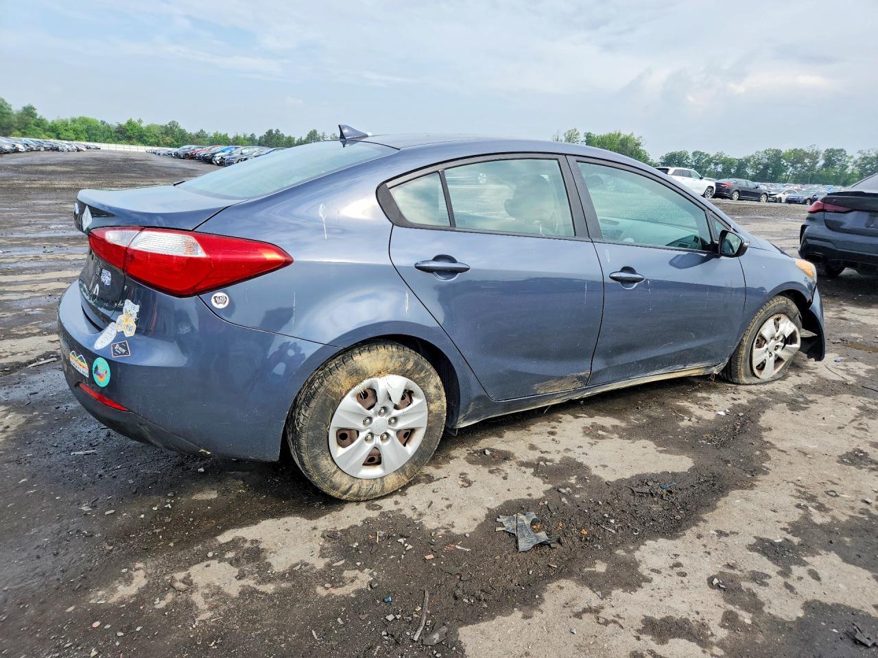 2015 KIA FORTE