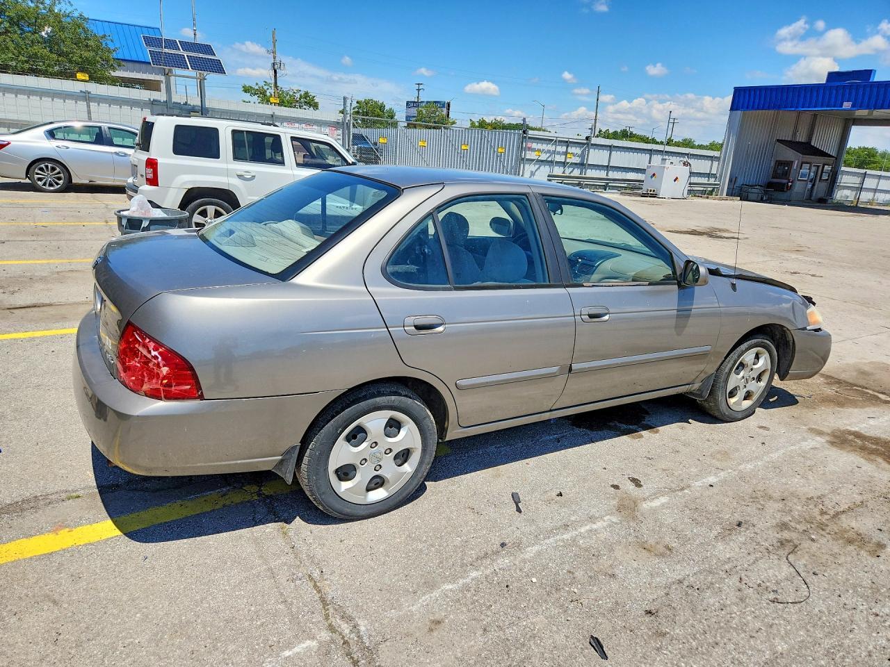 2004 NISSAN SENTRA