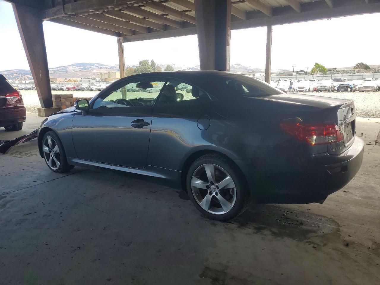 2010 LEXUS IS 250