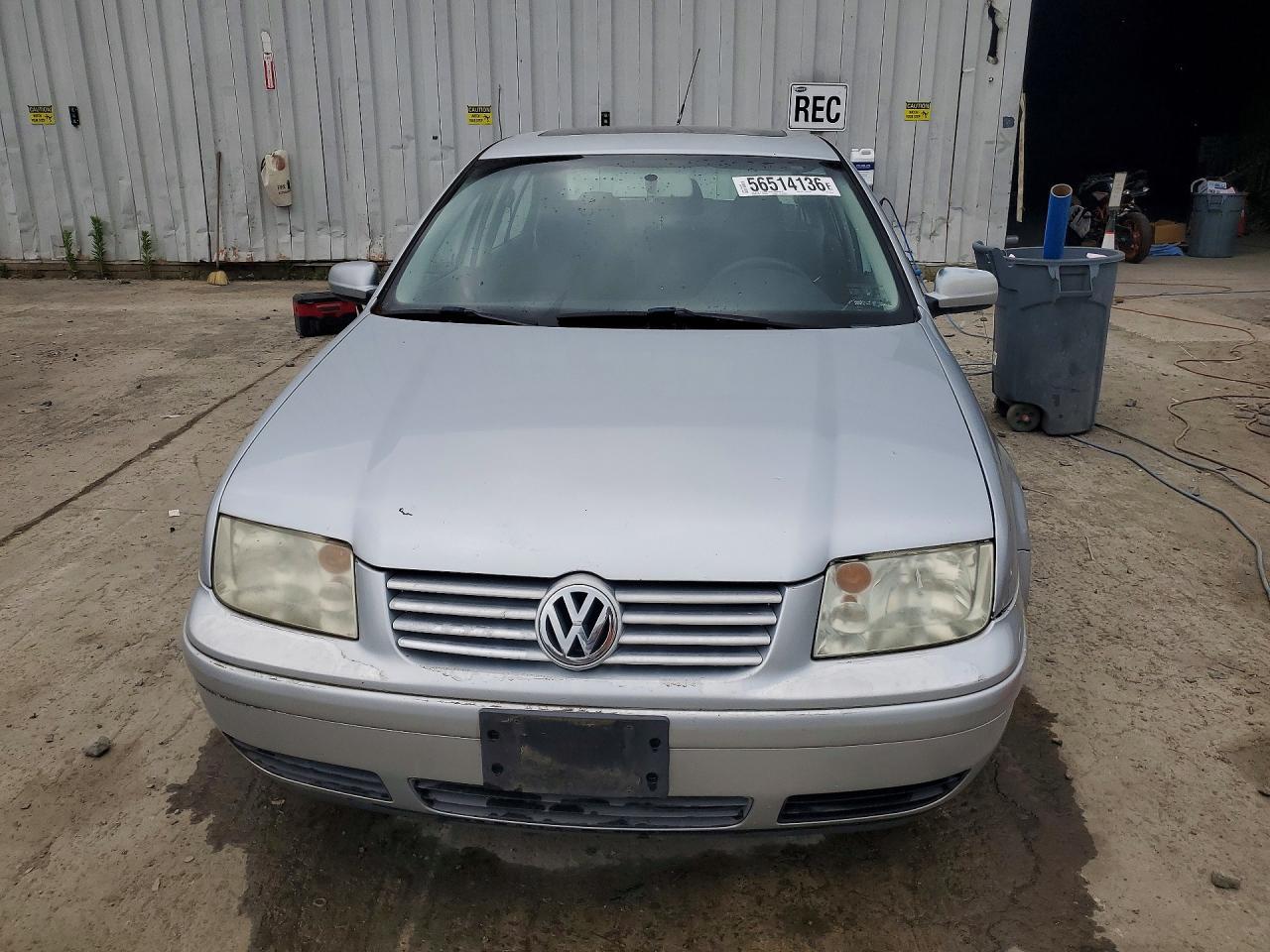 2003 VOLKSWAGEN JETTA