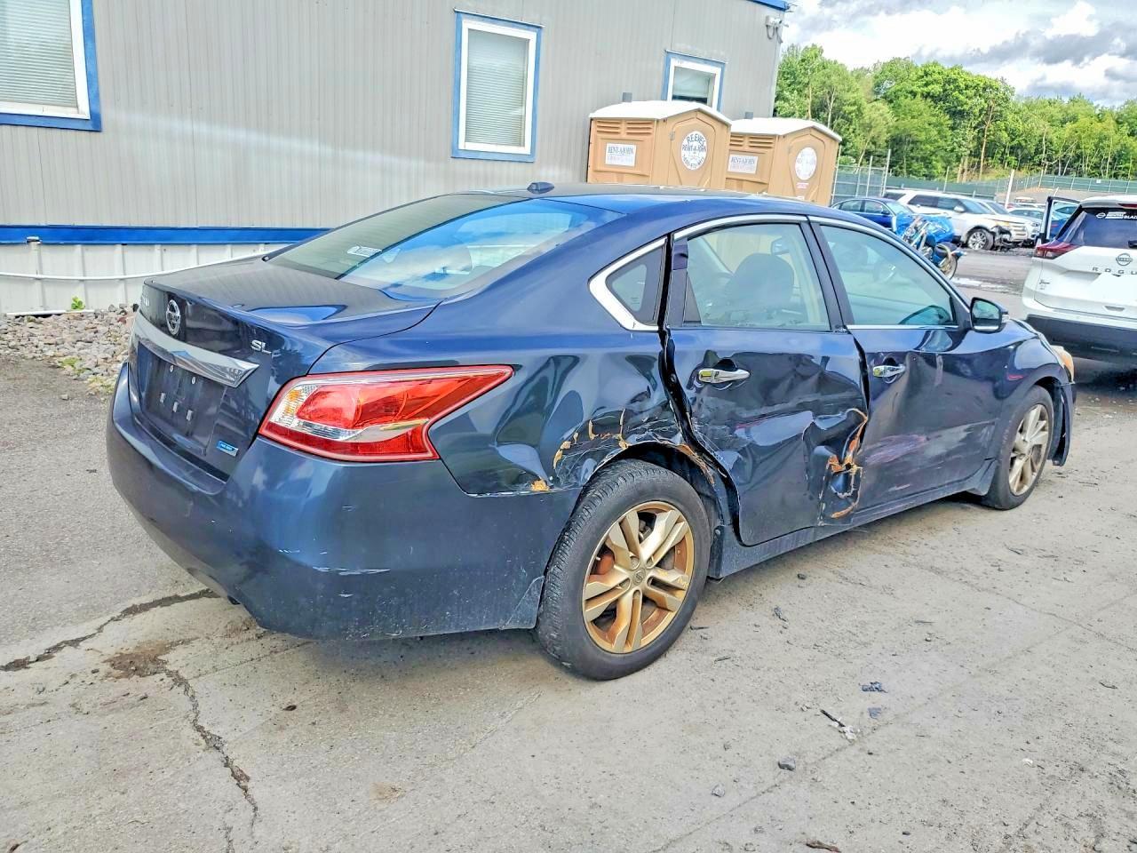 2013 NISSAN ALTIMA